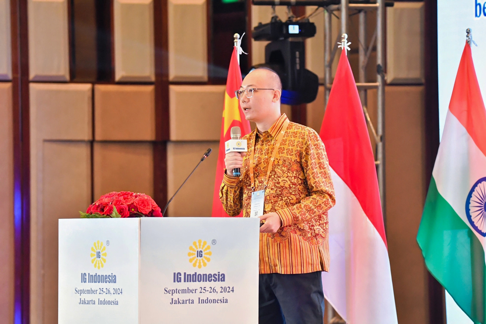 1730786808411872.jpg 60030179500922a77c0505acd0836de.jpg